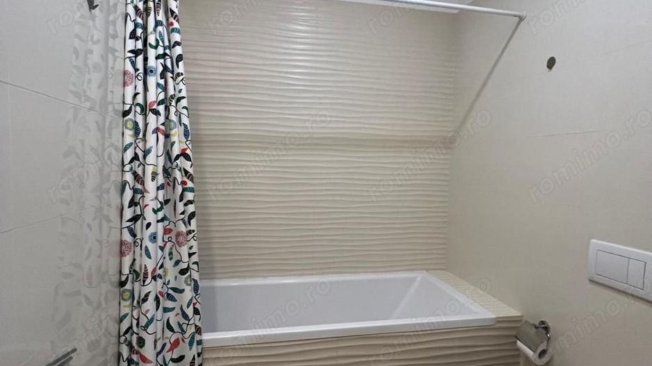 Inchiriere apartament 3 camere 119 mp, complex Laguna Residence - Poză 6