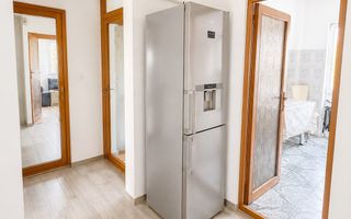 78000 euro, 2 camere decomandat , Micro 21 etaj 1, mobilat si utilat - Poză 4