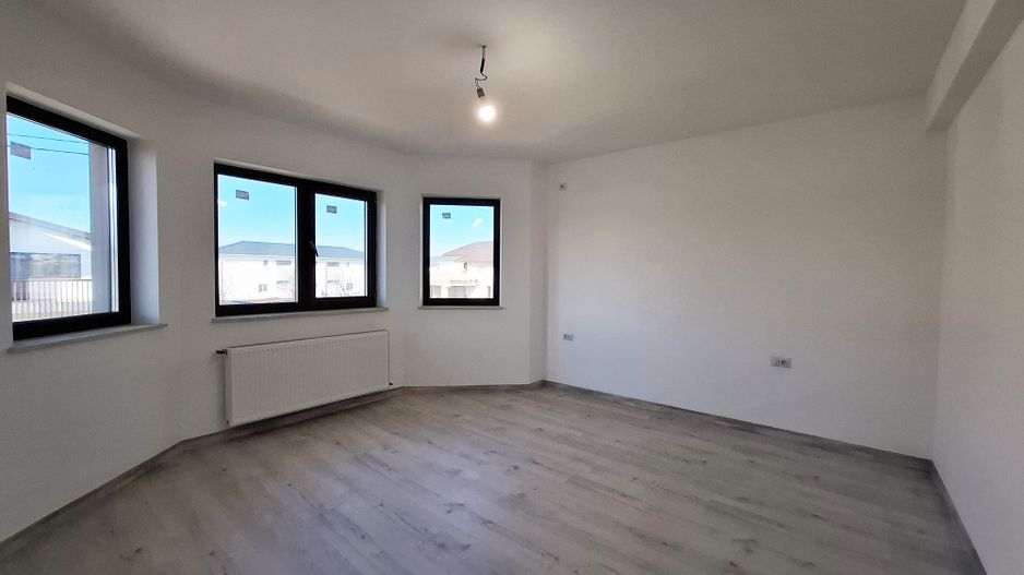 Vila P+1E, cu 5 camere, Paulesti - Poză 12