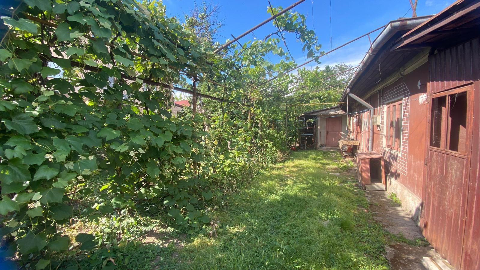 Teren acces facil metrou Raul Doamnei, Drumul Taberei - Poză 1