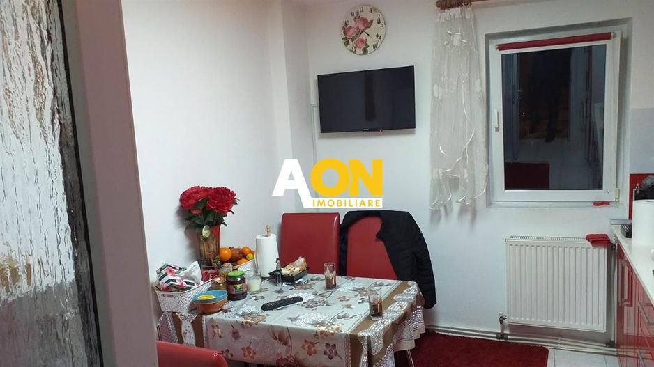 Apartament 4 camere  zona Piata Cetate  multiple imbunatatiri - Poză 9