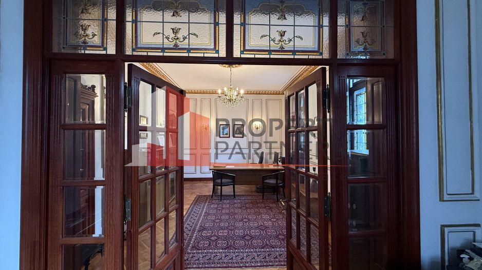 Birouri de inchiriat  200 mp în Palatul Ghica. - Poză 5