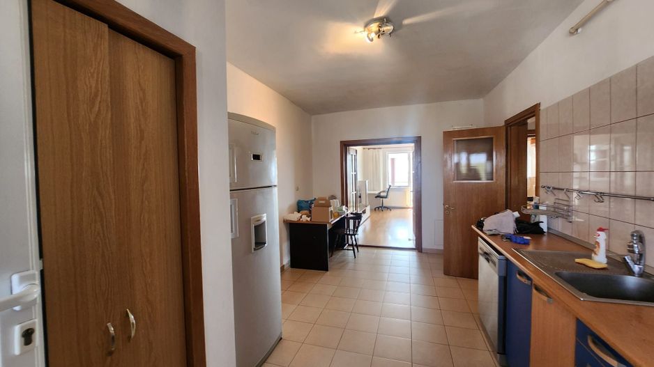 Apartament de vanzare Gh. Doja pe 3 nivele - Pitesti - Poză 5