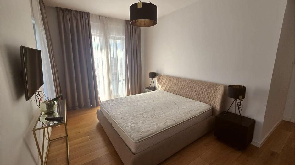 Penthouse 4 camere LUX, vedere parc Cazzavillan, 2 locuri parcare - Poză 6