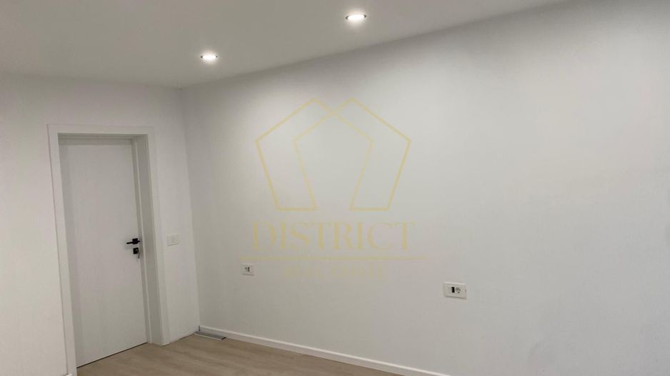 Hala industriala 430mp cu spatiu de birouri 130mp | Oradea - Poză 11