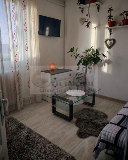 Apartament 2 camere semidecomandat, zonă Tatarasi, 70.000 EURO - Poză 1