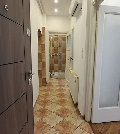 Apartament 2 camere, central– ideal locuință sau birou - Poză 3