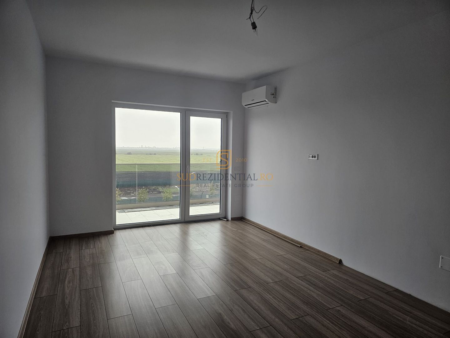 Apartament cu 2 camere, 3/11, decomandat, Metalurgiei, Comision 0% - Poză 1