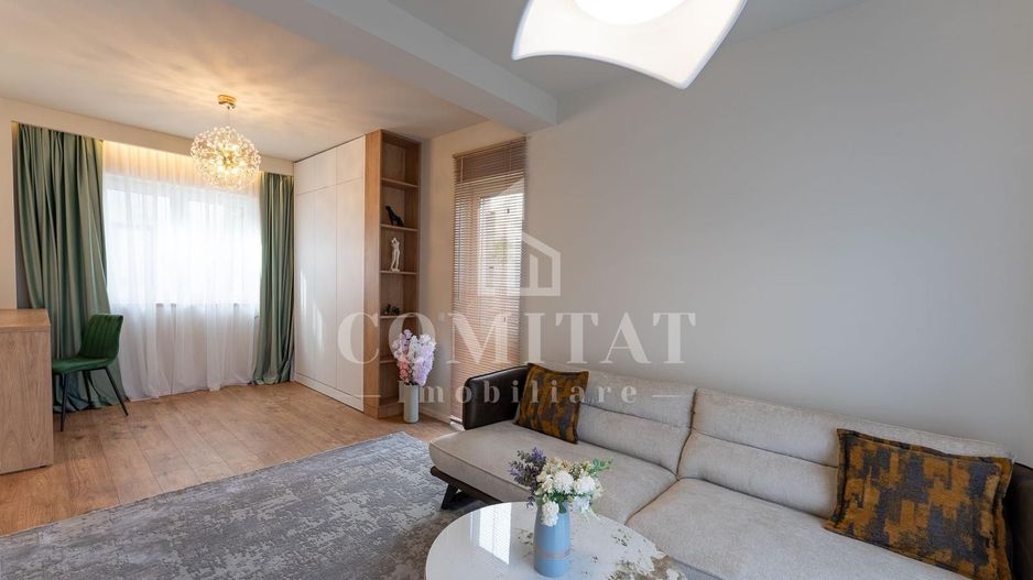 Casă ultrafinisat | Grădina și terasa | Zona Casa Zânelor - Poză 4