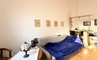 Apartament de vanzare in Piata Victoriei, 87.000 euro - Poză 2