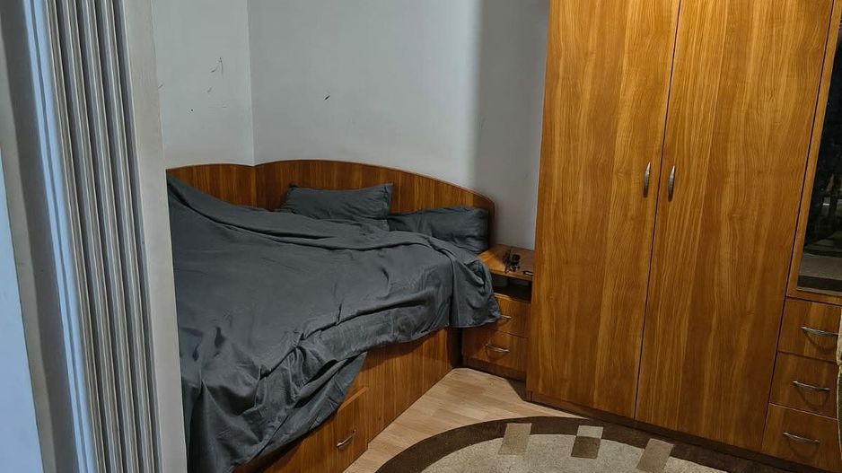 Apartament cu 4 camere, etaj 3, VASLUI zona CENTRU - DONICI; - Poză 5
