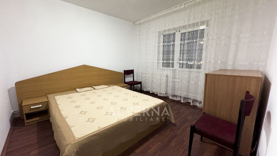 Apartament 3 camere + zona dinning | 79mp + balcon | zona Micro 11 - Poză 1