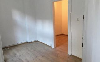 Apartament spatios langa Tribunal - Poză 9