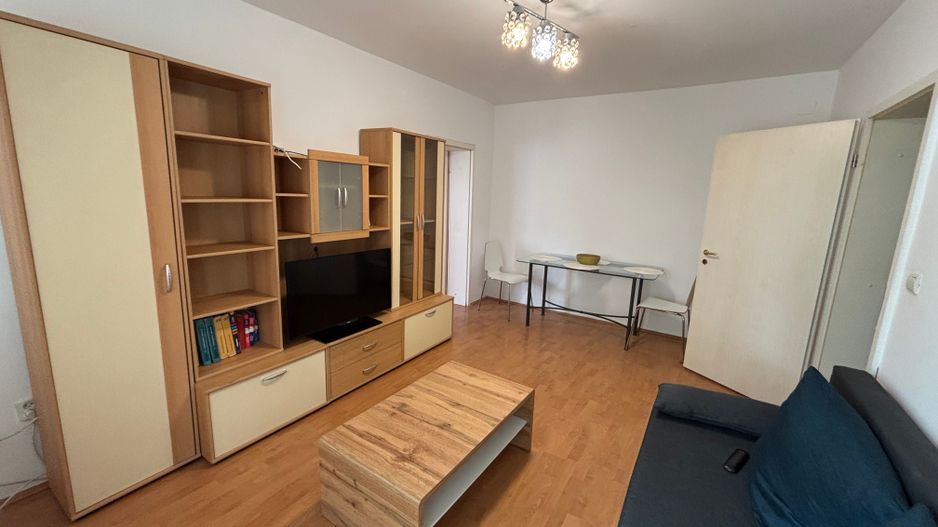 Apartament 3 camere zona Medicina - Poză 1