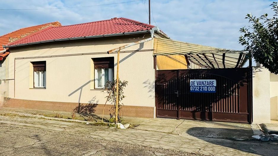 De vânzare Casă în Grădiște, curte + grădină proprie generoasă Arad - Poză 1