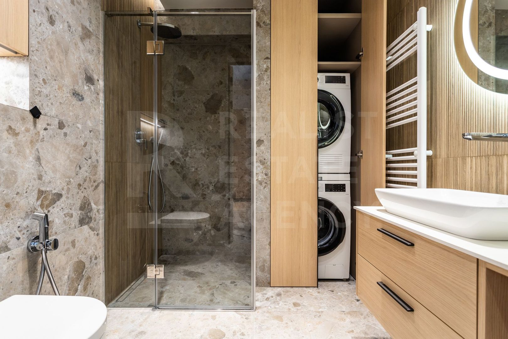 Vânzare apartament, 1 cameră + living, str. Alecu Russo, Rîșcani. - Poză 9