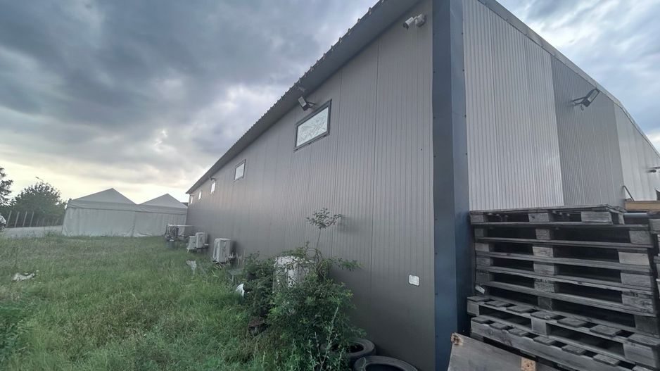 HALĂ INDUSTRIALĂ CU TEMPERATURĂ CONTROLATĂ ȘI TEREN DE 931 MP, OTOPENI - Poză 7