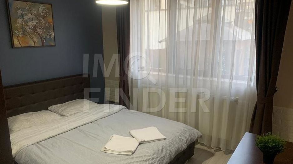 Apartament 4 camere cu gradina in imobil tip vila, Europa - Poză 3