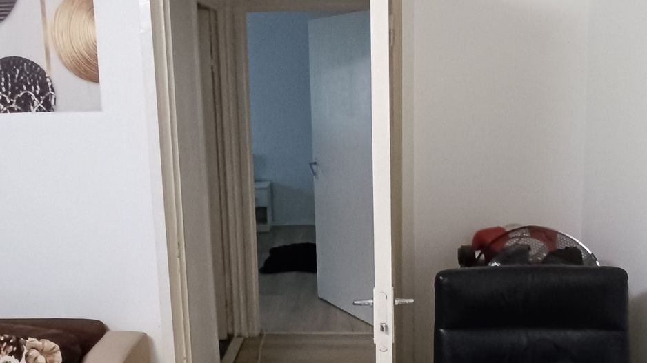 Apartament 2 camere la parter + balcon langa Spitalul Jufetean - Poză 15