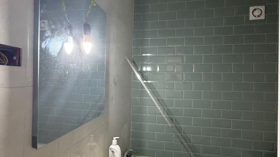 3 camere Gara de Nord-Calea Grivitei - vedere spate- renovat complet - Poză 4
