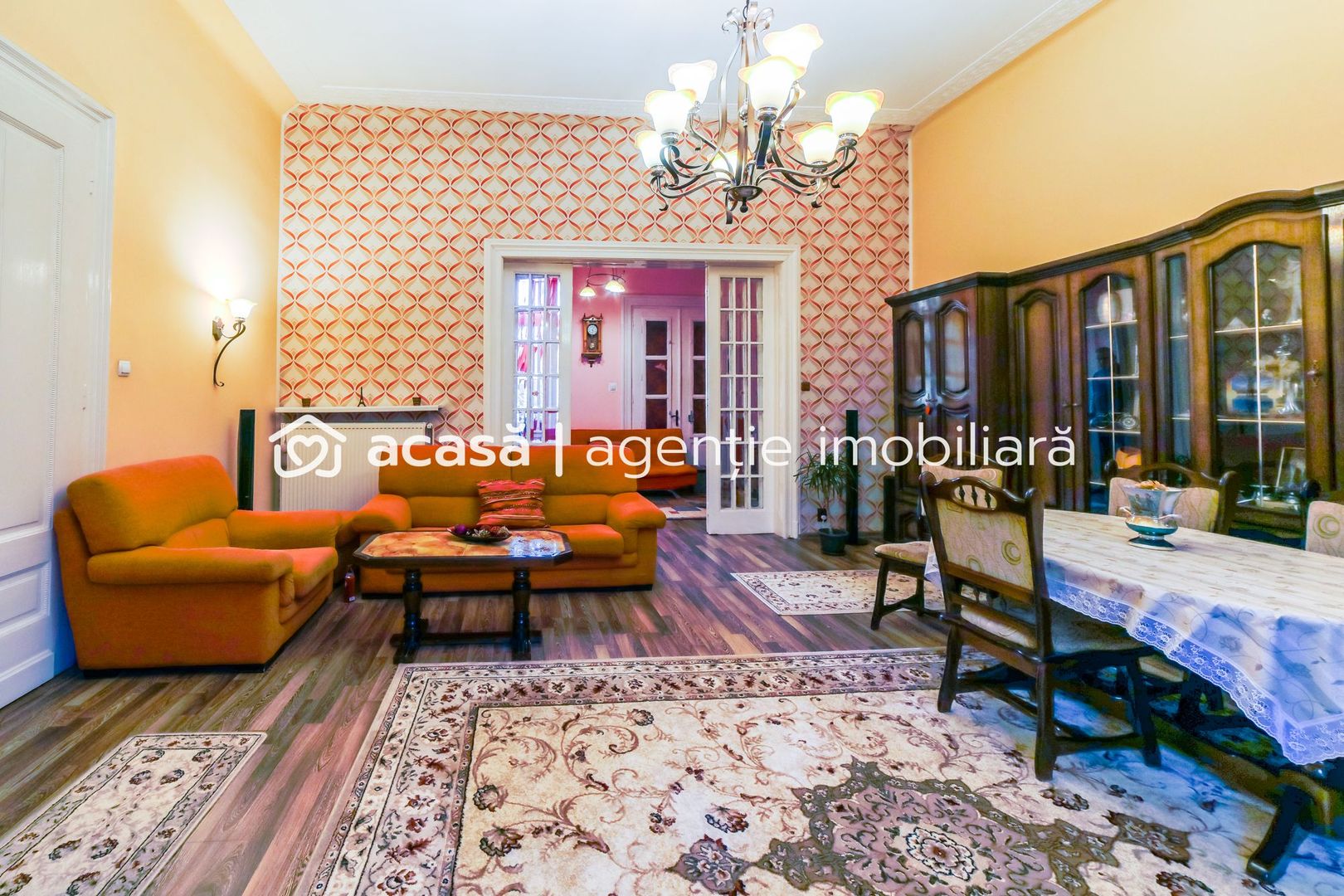 Apartament zonă ultracentrală-Palatul Bohuș - Poză 2