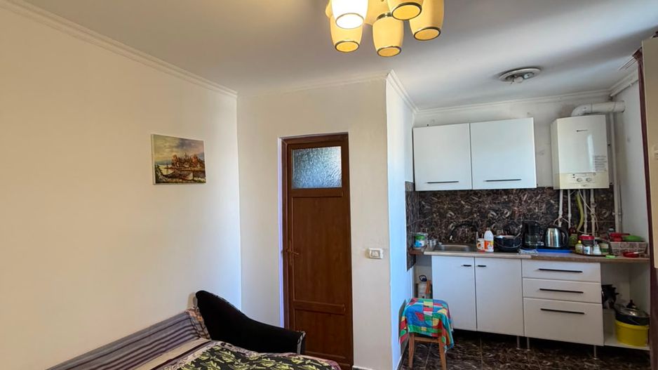 2 garsoniere unite functional | Etaj 1 | Centrala proprie | Viilor - Poză 2