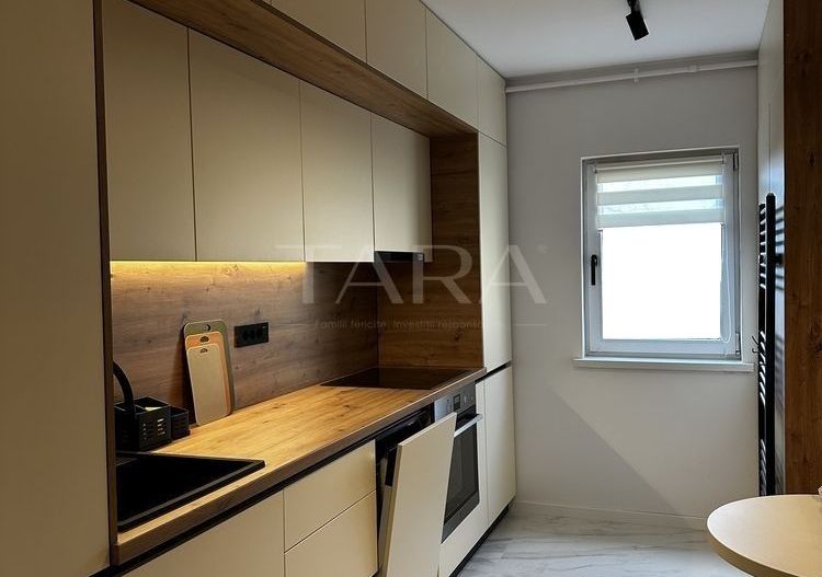 Apartament elegant cu 4 camere în Zorilor Cluj Napoca. - Poză 2