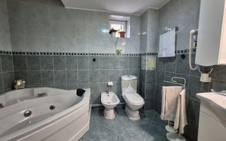 Eforie Nord (COD 02) - Pensiune 10 camere la doar 800 m de mare - Poză 39