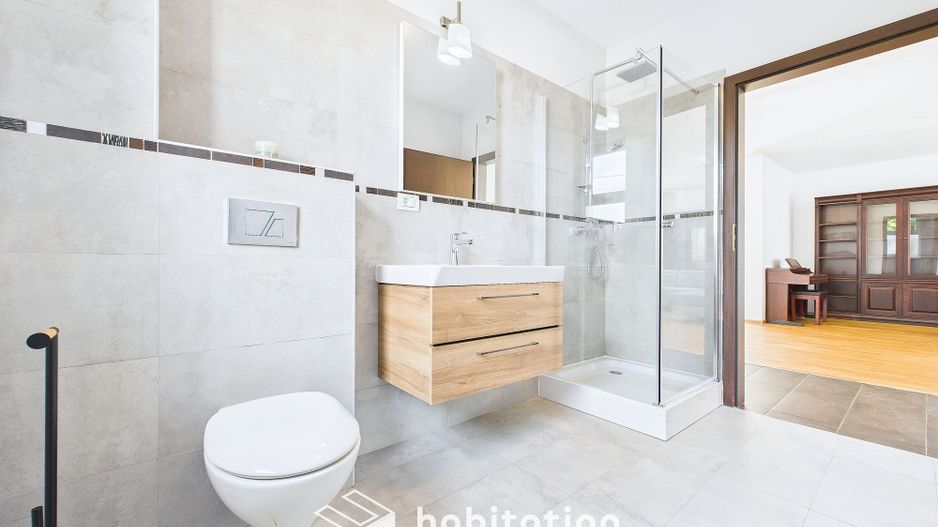 Casă individuală  în Dumbrăvița – liniște, spațiu și lumină naturală - Poză 11