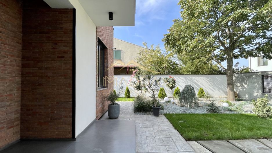 Vila cu 5 camere // * 565 mp gradina* // Tunari - Poză 59