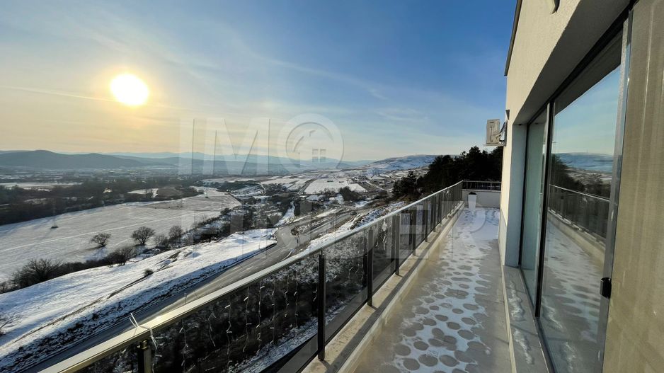 Vanzare Penthouse cu 3 camere, terasa, finisat lux, zona Donath - Poză 18