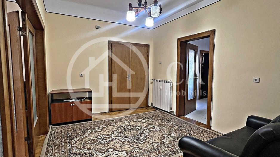 Apartamet cu 3 camere de vanzare langa parcul Balcescu, Oradea - Poză 3