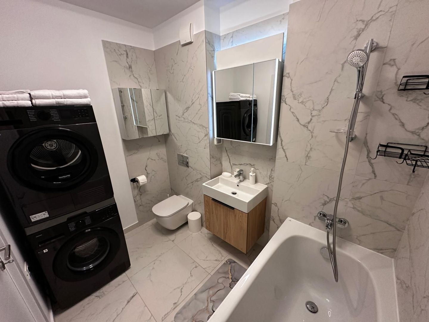 3 Camere Terasa 14mp + Parcare Gran Via Lake View Colentina Plumbuita - Poză 14