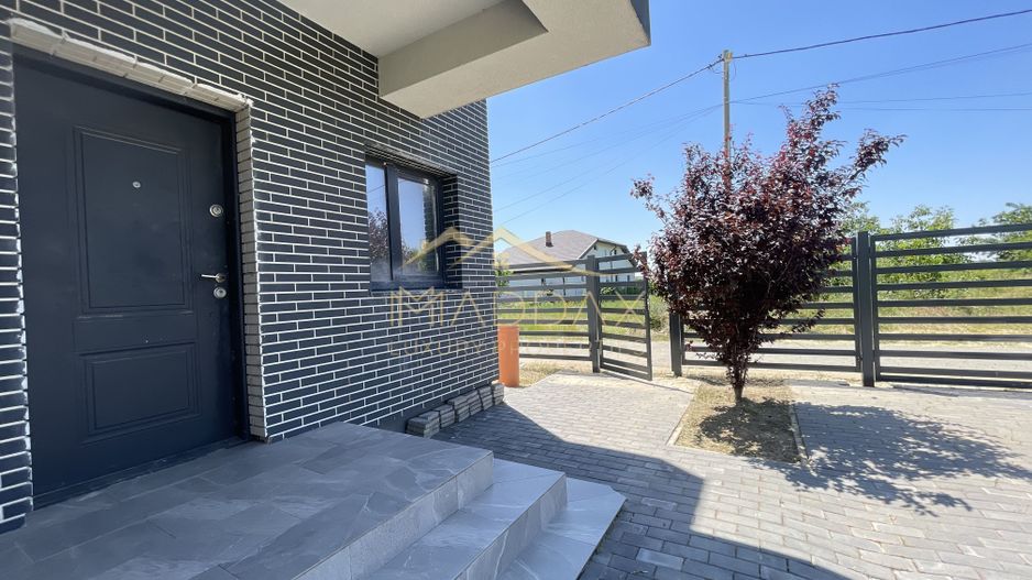 Vila P+1*4 Camere*3 Bai*Teren 300 mp//Tamasi - Corbeanca - Poză 3