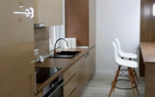 Apartament modern semicentral - Poză 3