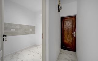 VILA RENOVATA SI ELEGANTA - 131 mp, 6 camere - Mitropolie / Unirii - Poză 14