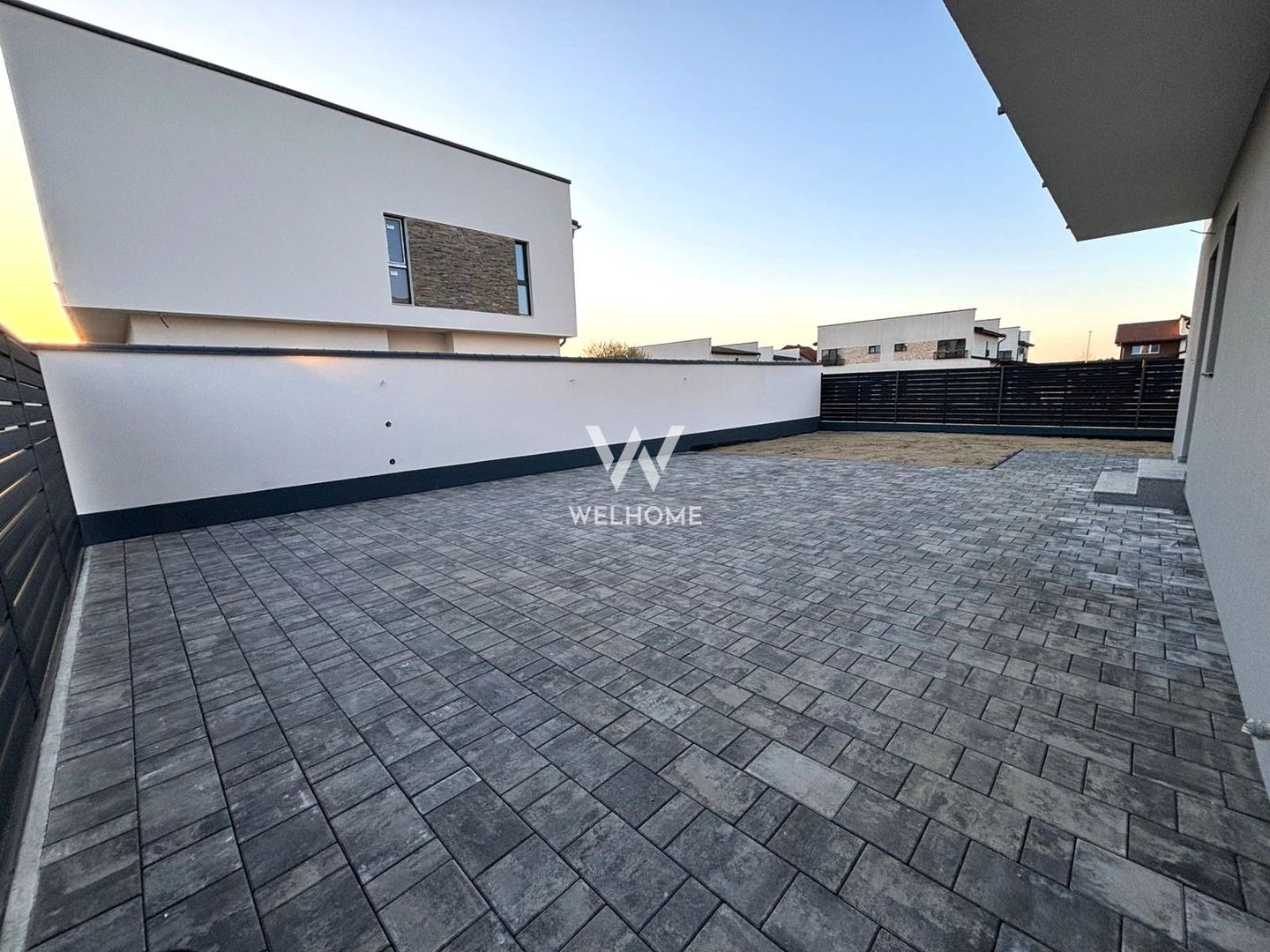 Casa nouă cu 4 camere și curte generoasă – Șelimbăr Triajului - Poză 31