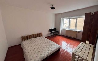 Privat, apartament 3 camere Centru, Strada Gării, etaj 1, 72m2, 2 băi. - Poză 3