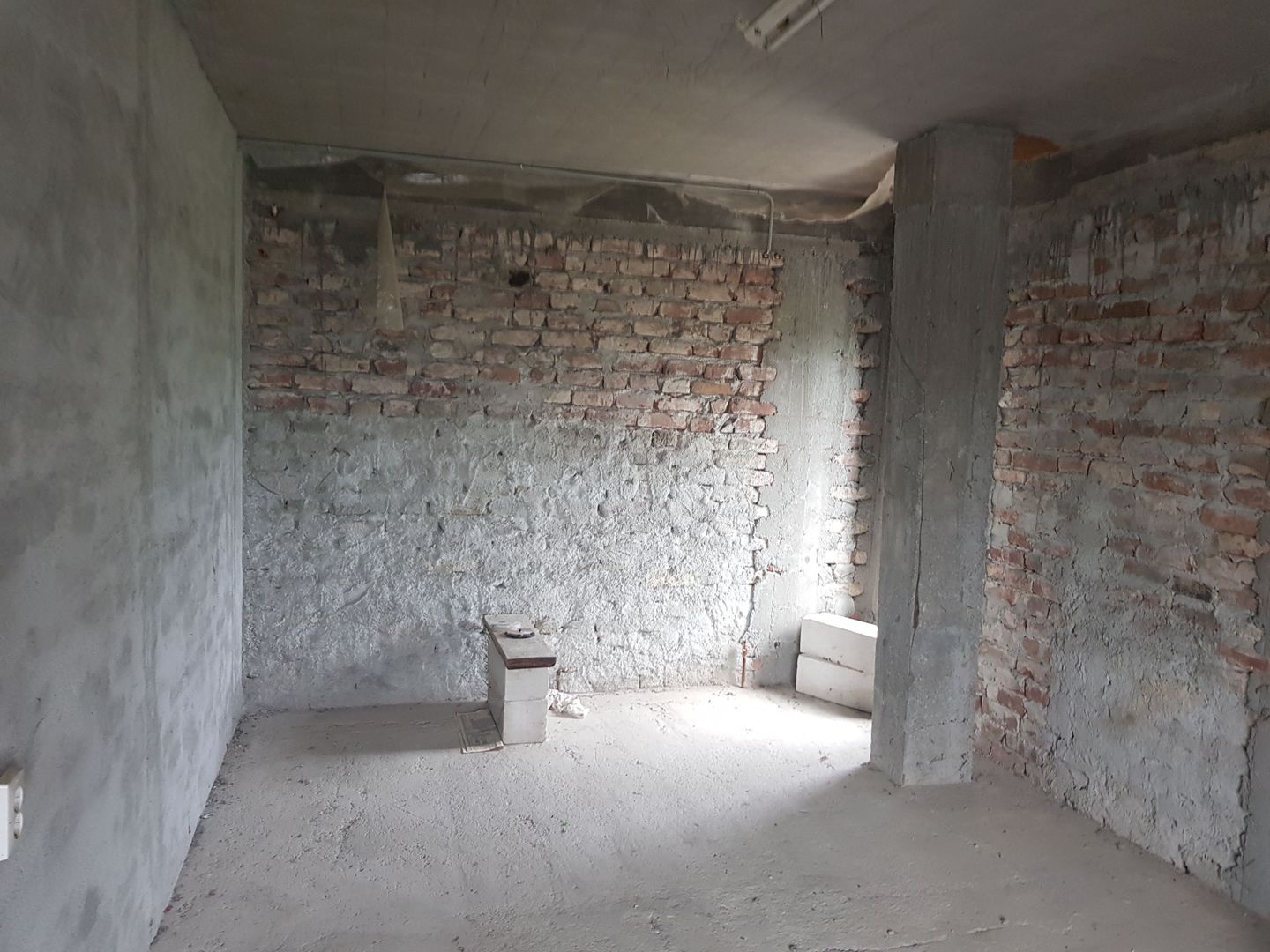 Casă Sabareni - Poză 6