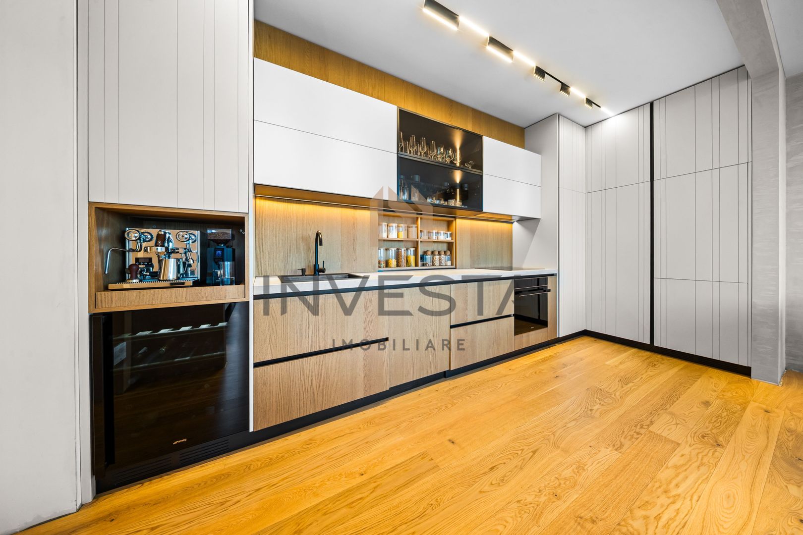 Comision 0! Penthouse 105 mp + Terasa 59 mp, Baza Sportiva Gheorgheni - Poză 5