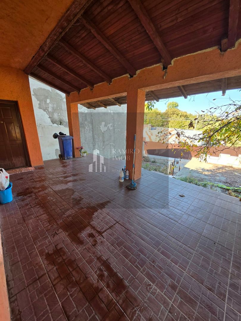 Casa individuala  Soseaua Fundeni Sector 2 Vedere Lac - Poză 3
