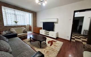 Apartament cu 3 camere, decomandat, zona Republicii - Poză 2