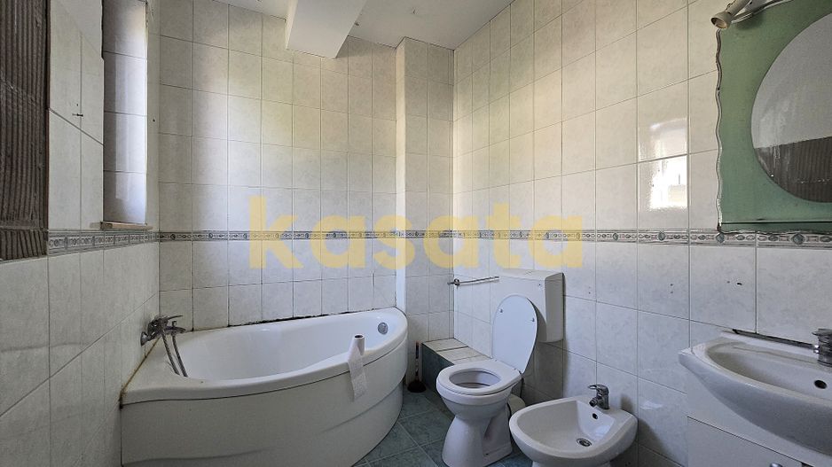 OPORTUNITATE | VILA SISESTI BANEASA  | 6 CAMERE | CURTE - Poză 9