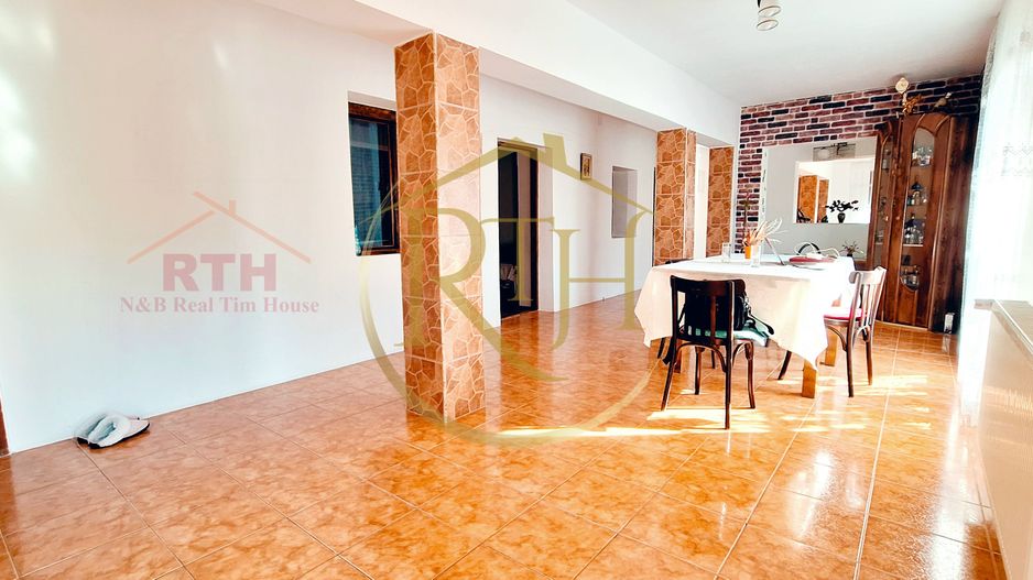 Oferim spre vanzare, Casa cu 5 camere, teren 1500 mp, Beregsau Mare - Poză 10