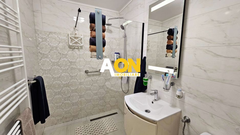 Apartament 3 camere, 94 mp + balcon 7,5 mp, bloc nou, Cetate - Poză 12