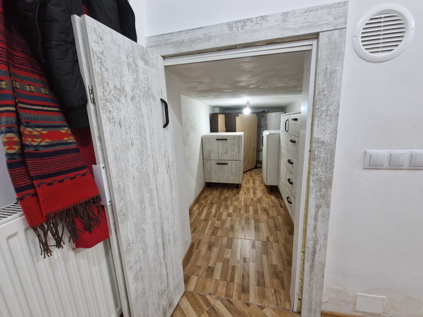 GARSONIERA EROII REVOLUTIEI 30MP - Poză 5