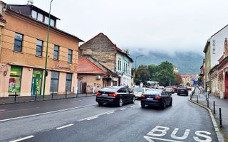 Str Lunga, zona Mielul Alb, spatiu comercial de 82mp tip crama, 129900 euro - Poză 1