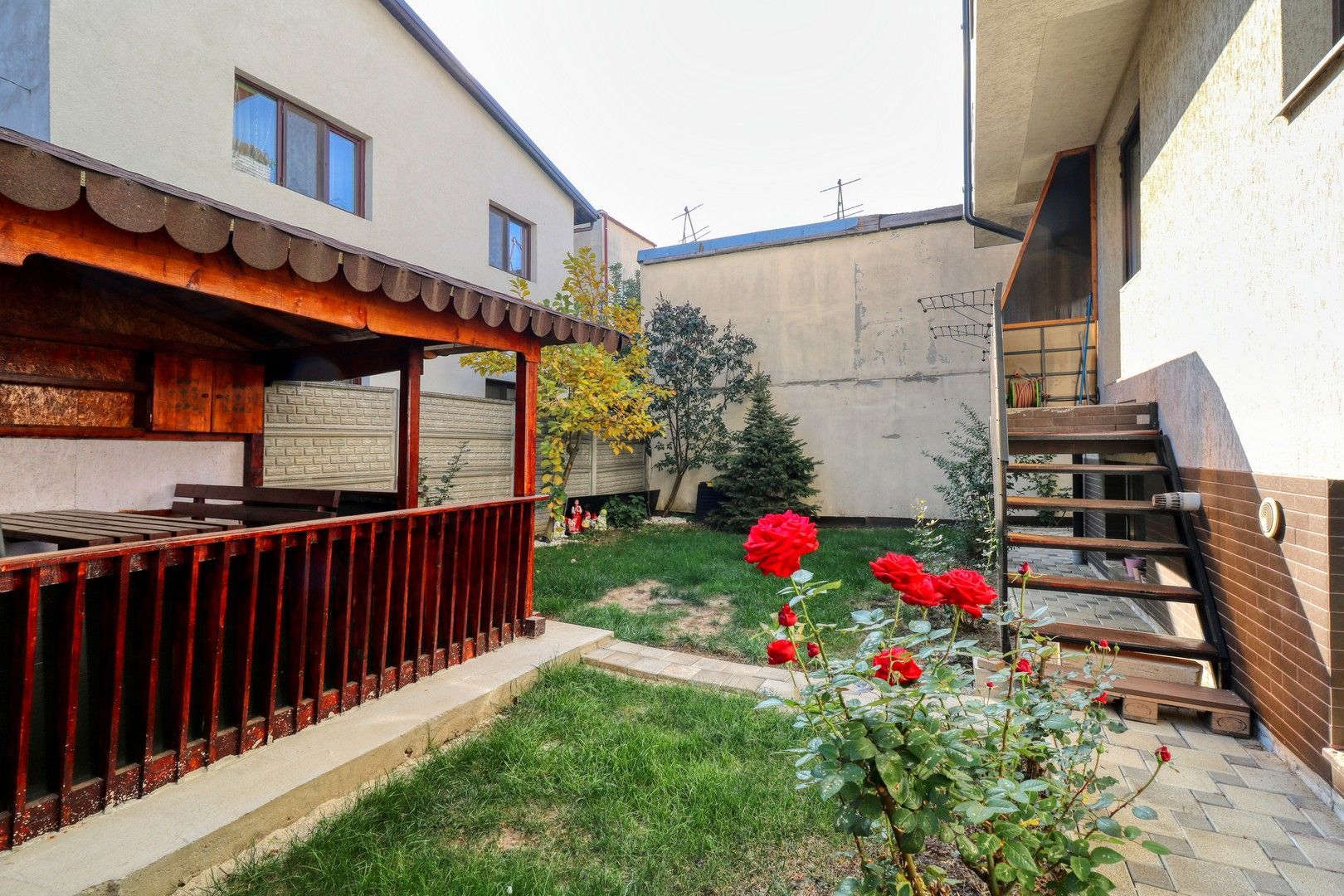 Apartament 3  camere si curte mare - Bucurestii Noi - comision 0 - Poză 20