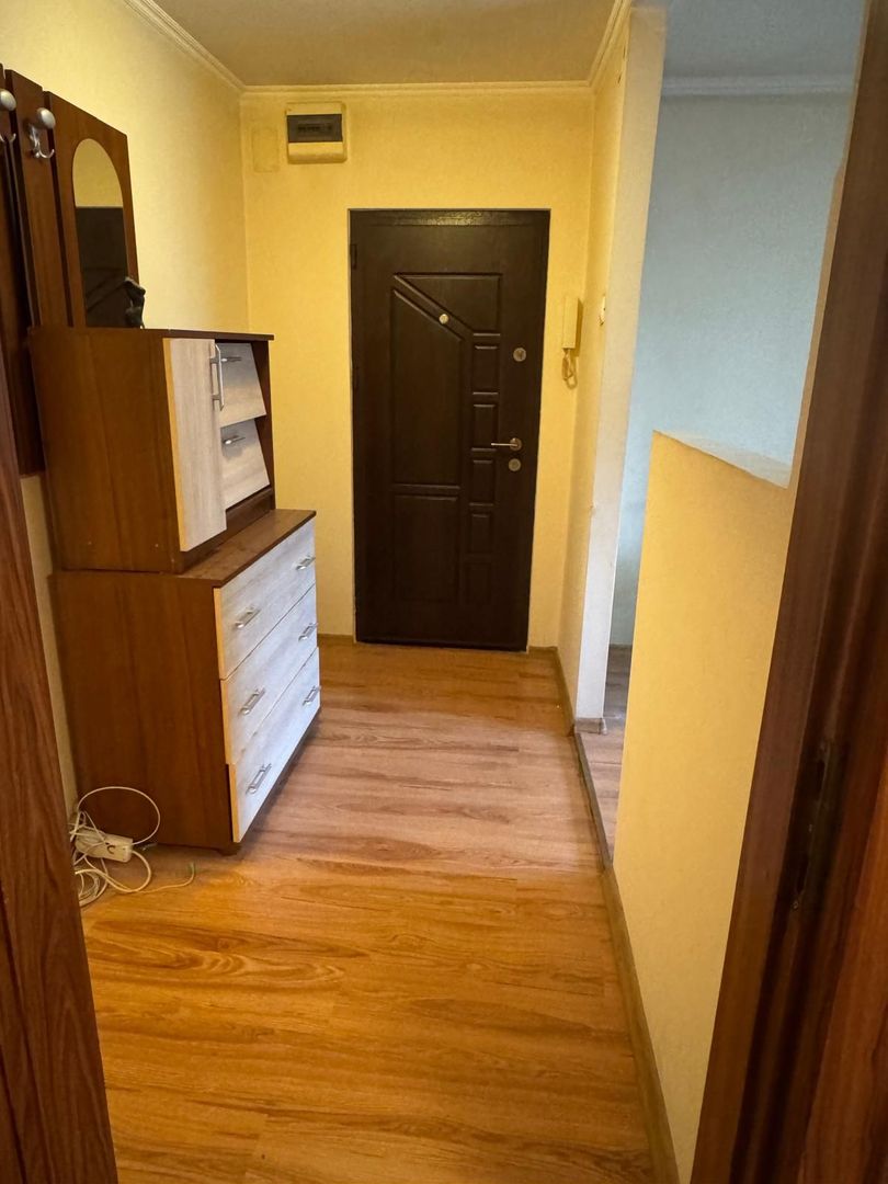 Girocului | 3 Camere | Etaj intermediat | Boxa + Garaj - Poză 9