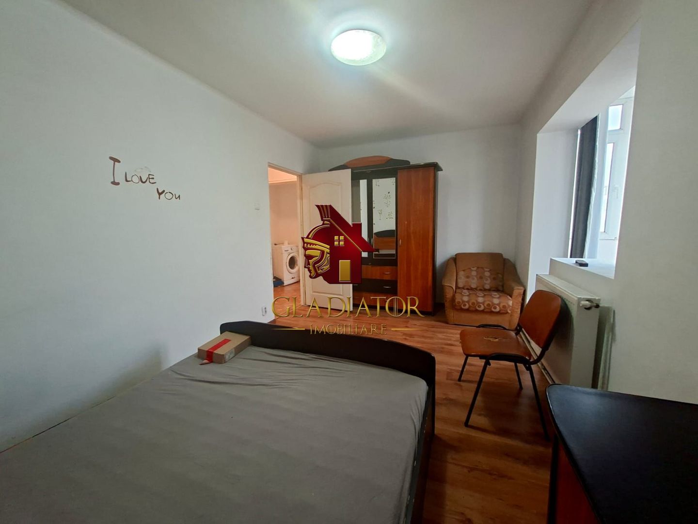 Apartament 3 camere, decomandat, Alexandru cel Bun, et 8 din 10, liber - Poză 7